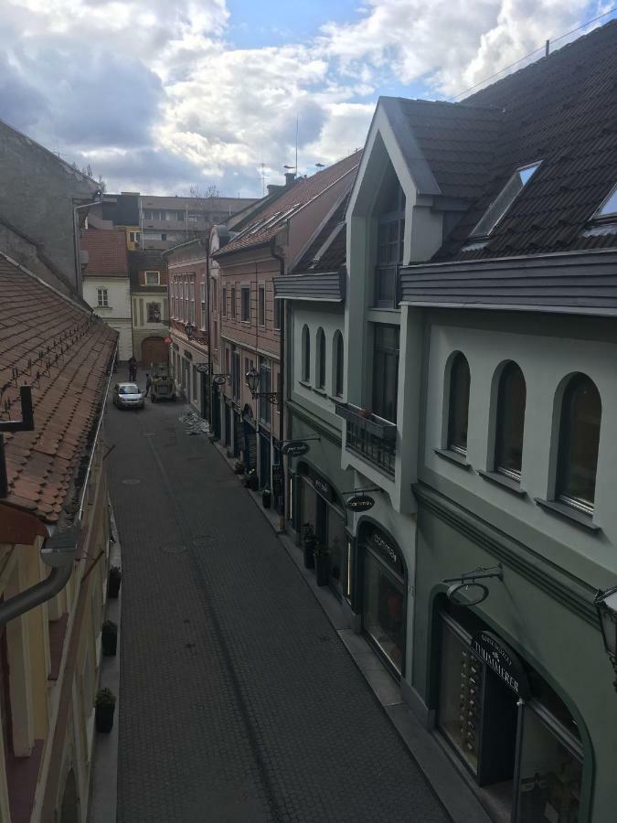B&B Apartman Эгер Экстерьер фото