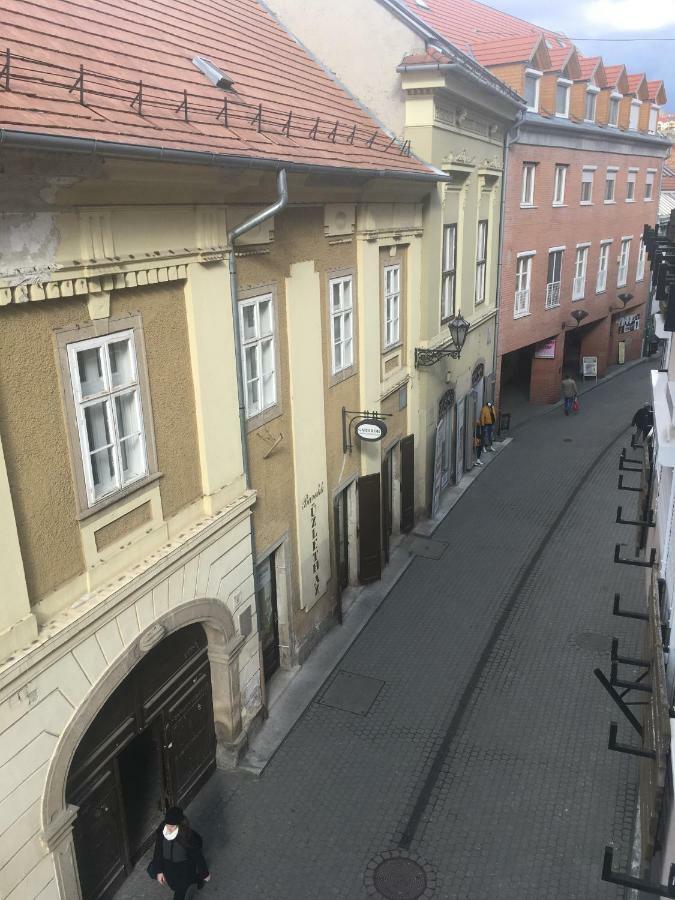 B&B Apartman Эгер Экстерьер фото